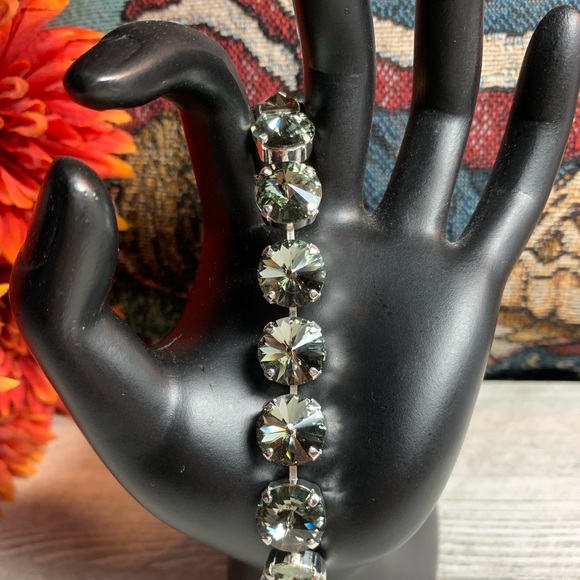 Handmade Swarovski “Black Diamond Rivoli” Bracelet - Picture 4 of 8